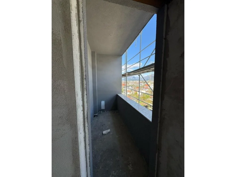 Tirane, shitet apartament 2+1 Kati 4, 97 m² 97.000 € (QTU)