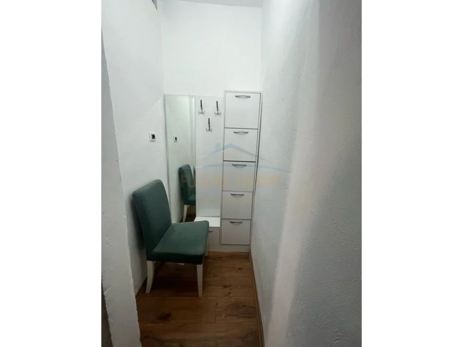 Tirane, jepet me qera apartament 2+1 Kati 5, 70 m² 600 € (21 Dhjetori)
