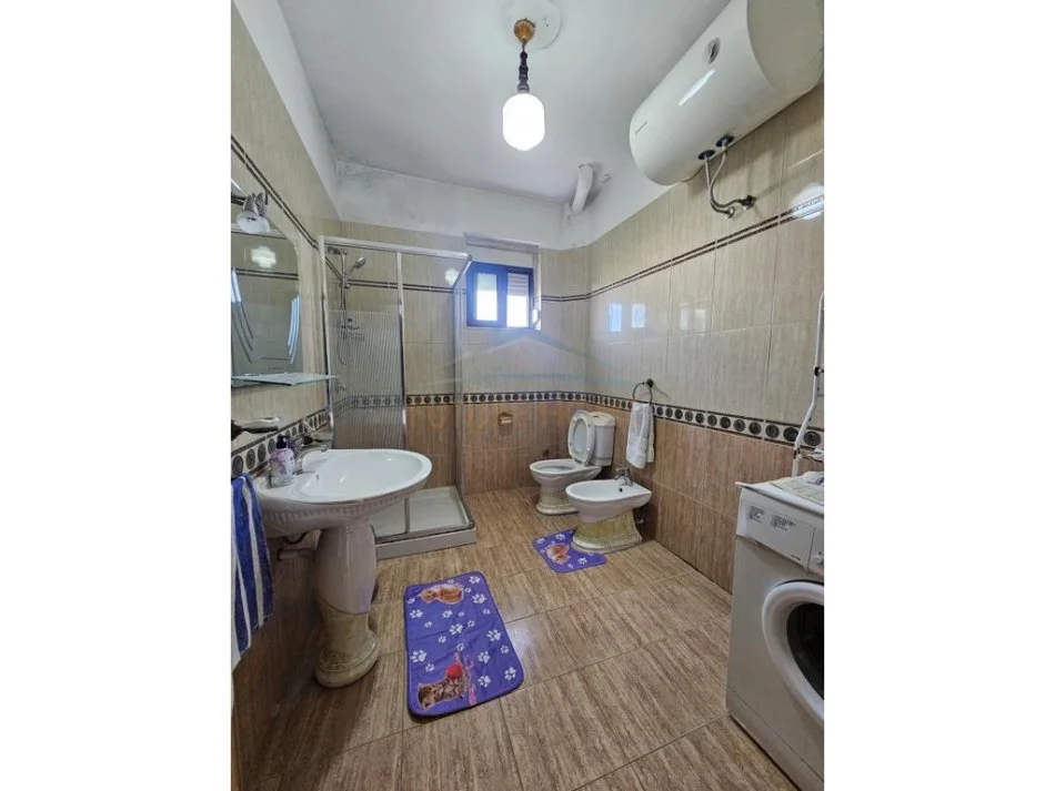 Shkozet, shitet apartament 2+1 Kati 2, 95 m² 85.000 € (Durres)