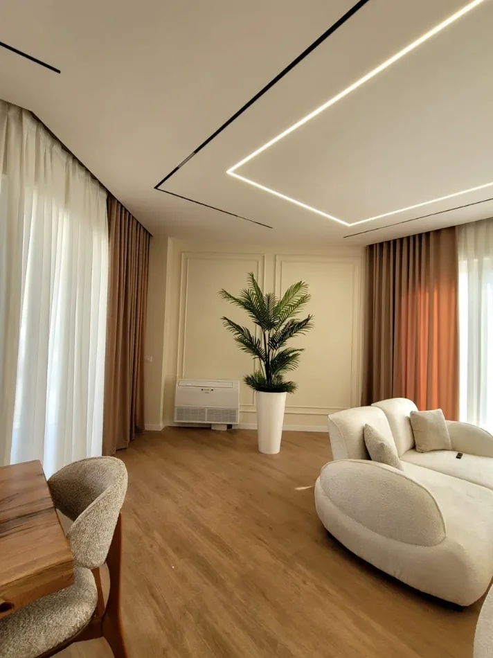 Tirane, jepet me qera Vile 3+1+Ballkon , 500 m² 4.000 € (Green Valley Liqeni i Thate)