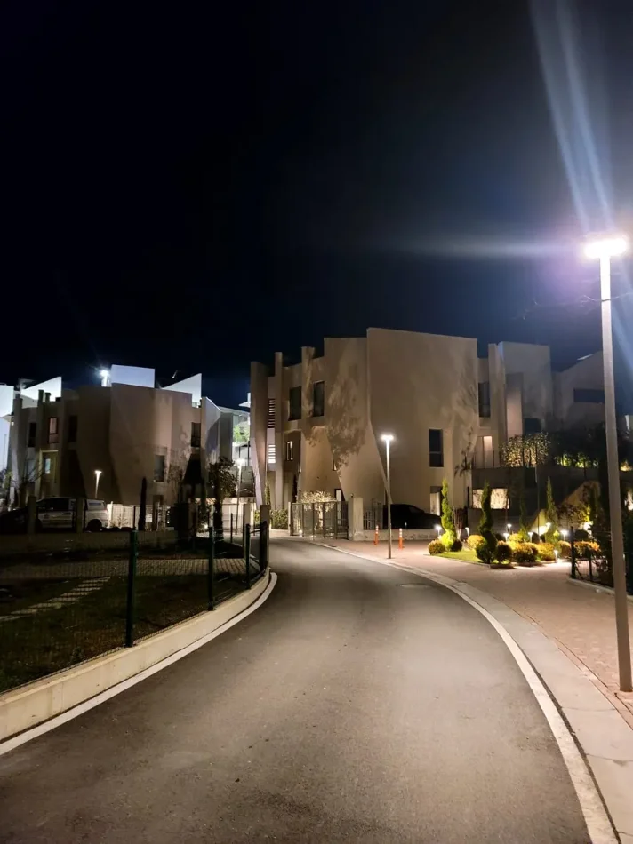 Tirane, jepet me qera Vile 3+1+Ballkon , 500 m² 4.000 € (Green Valley Liqeni i Thate)