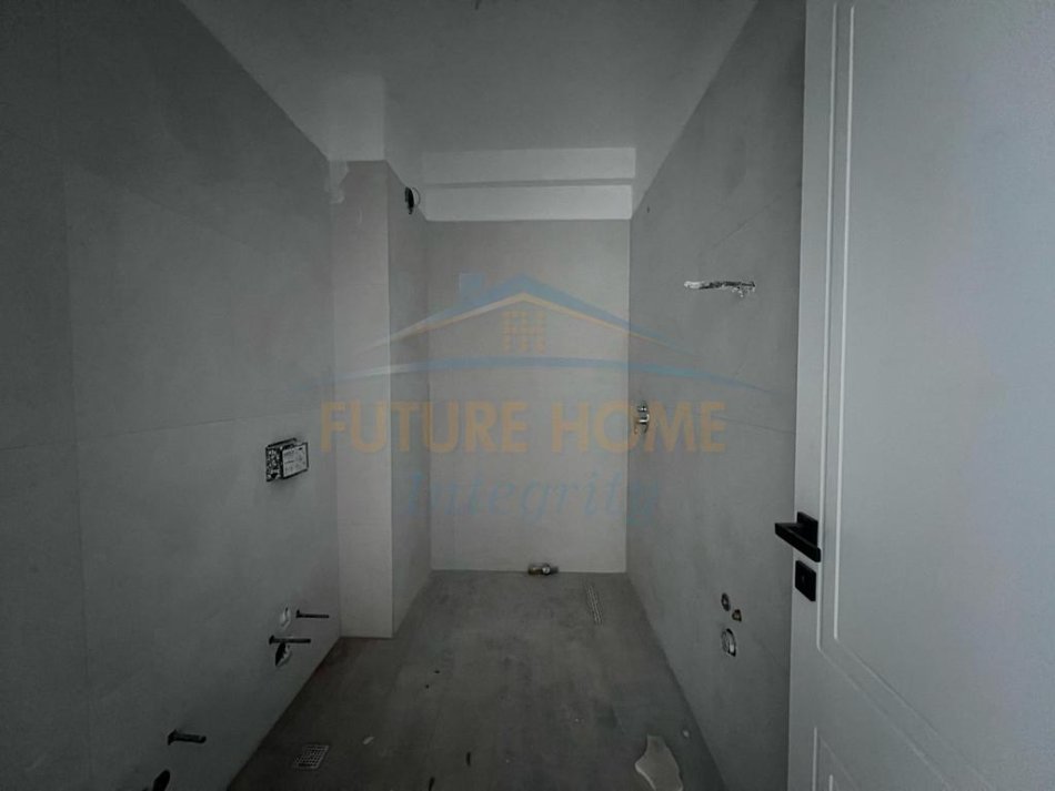 Tirane, shitet apartament 1+1 Kati 3, 69 m² 82.500 € (Paskuqan)