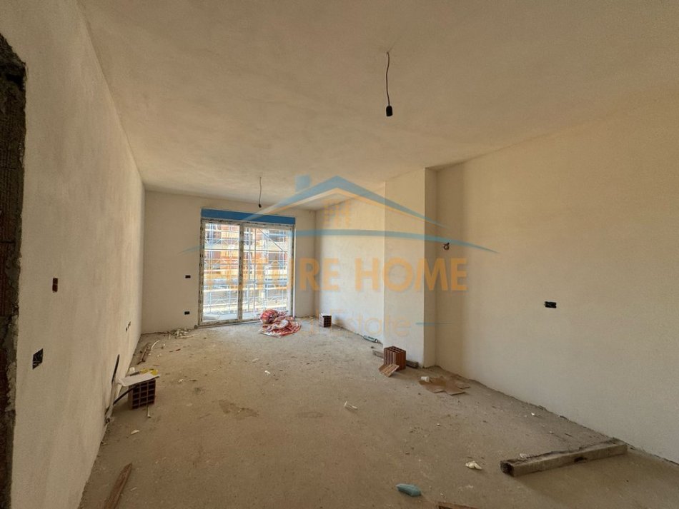 Tirane, shitet apartament 2+1 Kati 2, 117 m² 199.000 € (BULEVARDI I RI,GENER 2,ORBITAL 2)