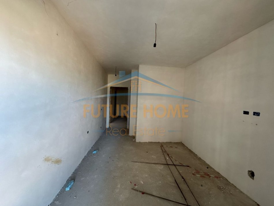Tirane, shitet apartament 2+1 Kati 2, 117 m² 199.000 € (BULEVARDI I RI,GENER 2,ORBITAL 2)