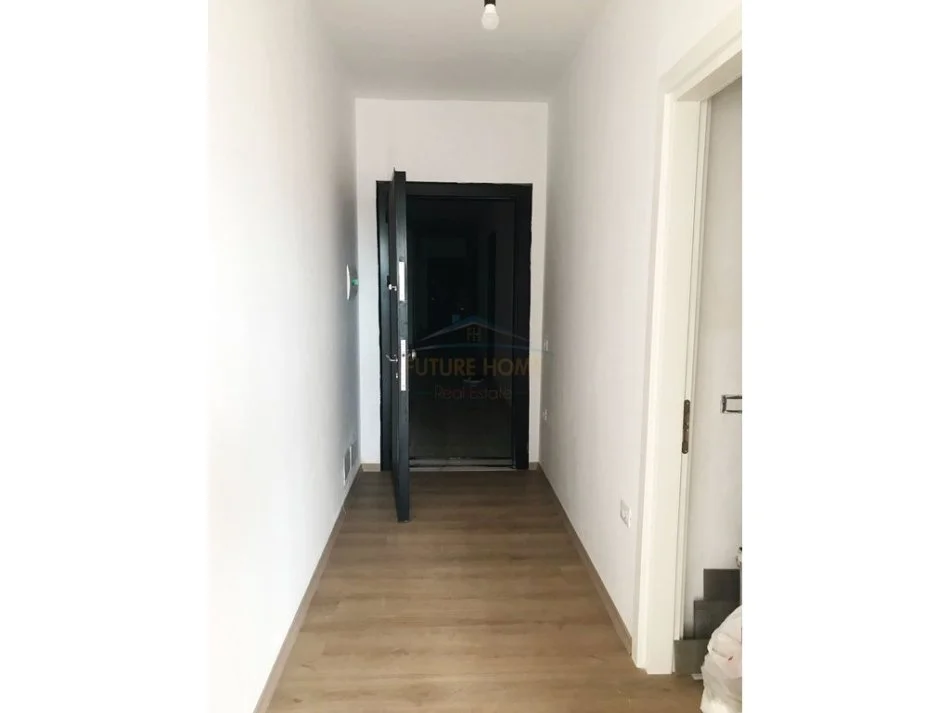 Tirane, jap me qera apartament 2+1 Kati 6, 95 m² 500 € (DRITAN HOXHA)