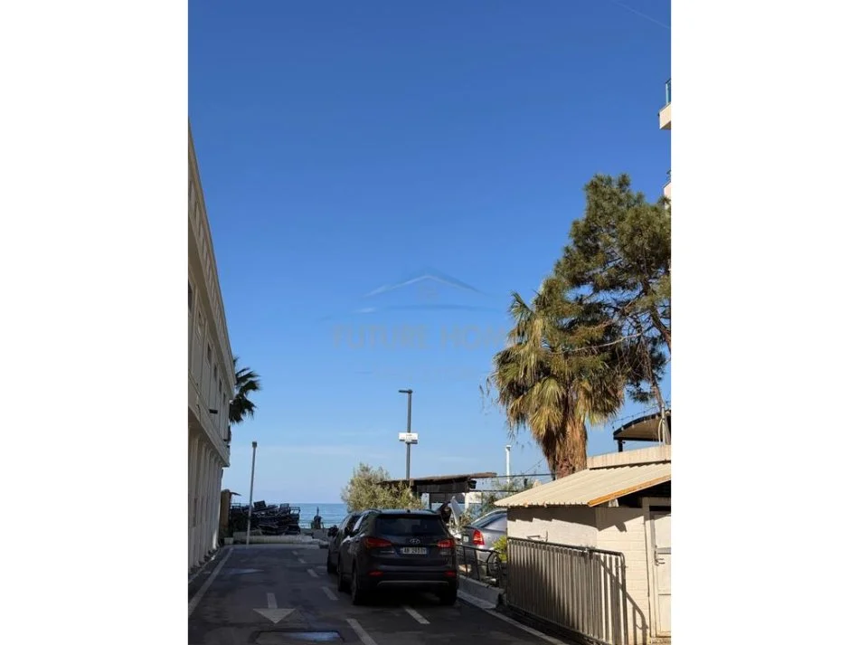 Durres, shitet apartament 2+1+Ballkon Kati 2, 160.000 € (Shkembi i Kavajes, Durres)