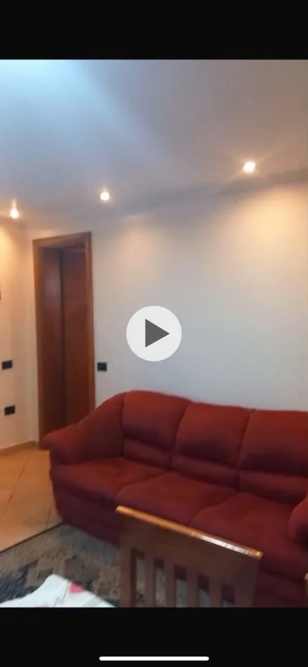 Tirane, jepet me qera Vile 1+1 Kati 0, 55 m² 300 € 