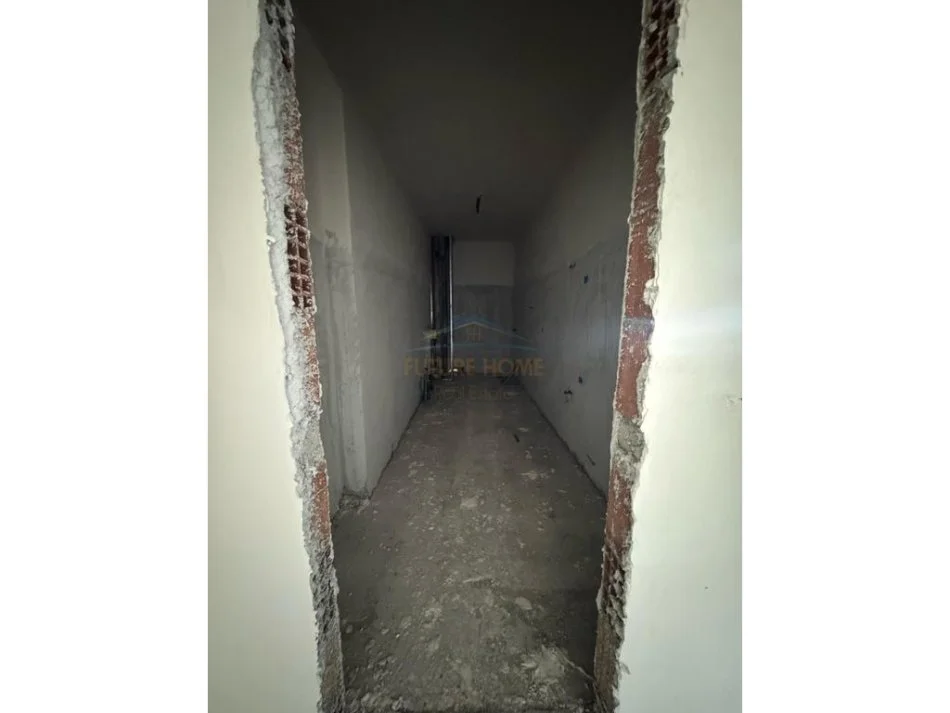 Tirane, shitet apartament 2+1 Kati 5, 208 m² 364.000 € (Rruga e Elbasanit)