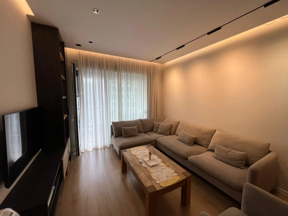 Tirane, shes apartament 2+1 Kati 5, 86 m² 270.000 € (21 dhjetori)