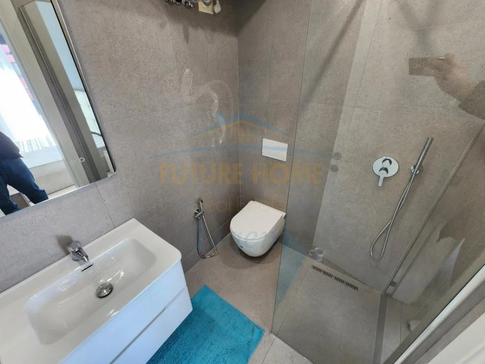 Tirane, jepet me qera apartament 2+1 Kati 6, 99 m² 1.000 € (Kodra e Diellit)