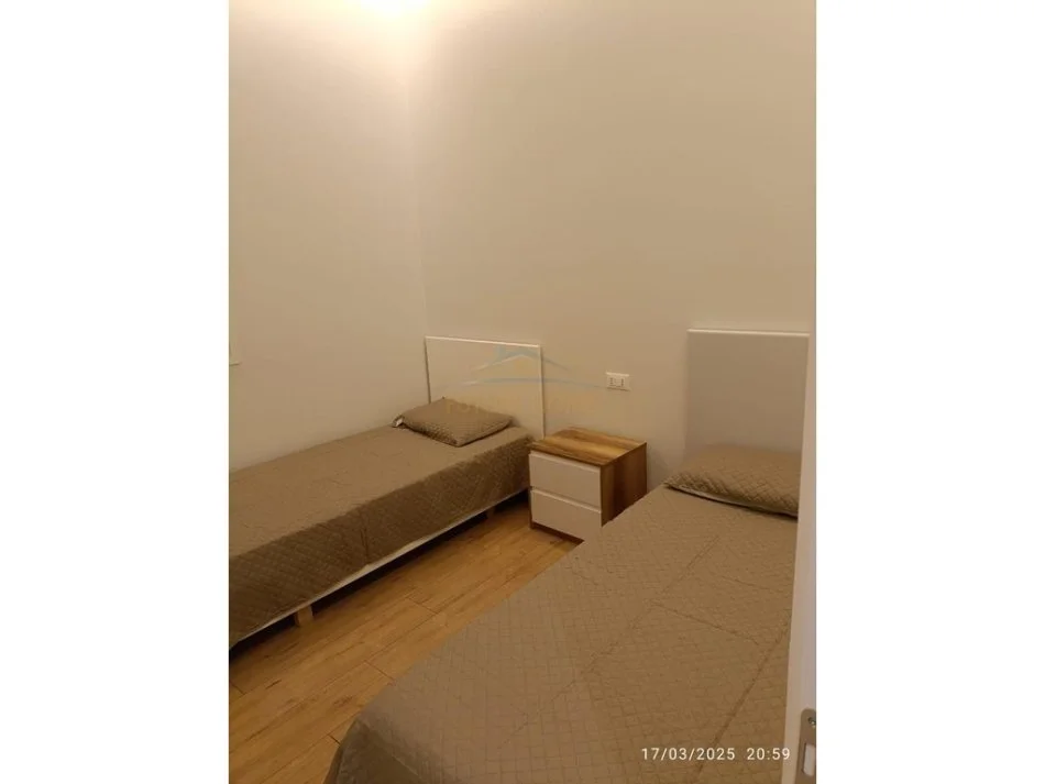 Vlore, shitet apartament 2+1 Kati 3, 72 m² 160.000 € (Te Gama Market) RV51910