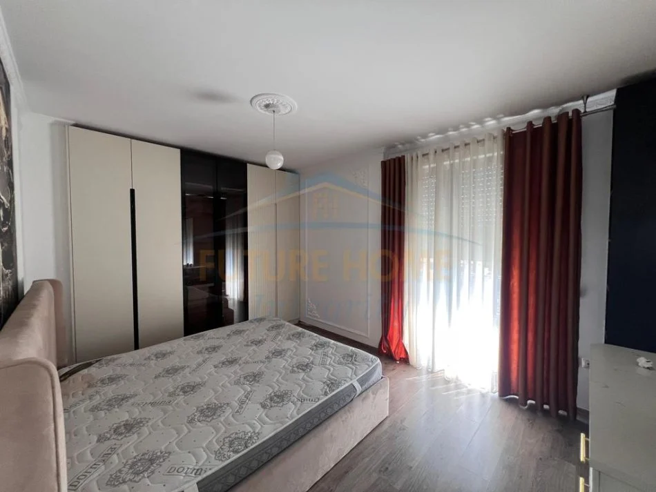 Tirane, jepet me qera apartament 2+1 Kati 6, 110 m² 700 € (Don Bosko)