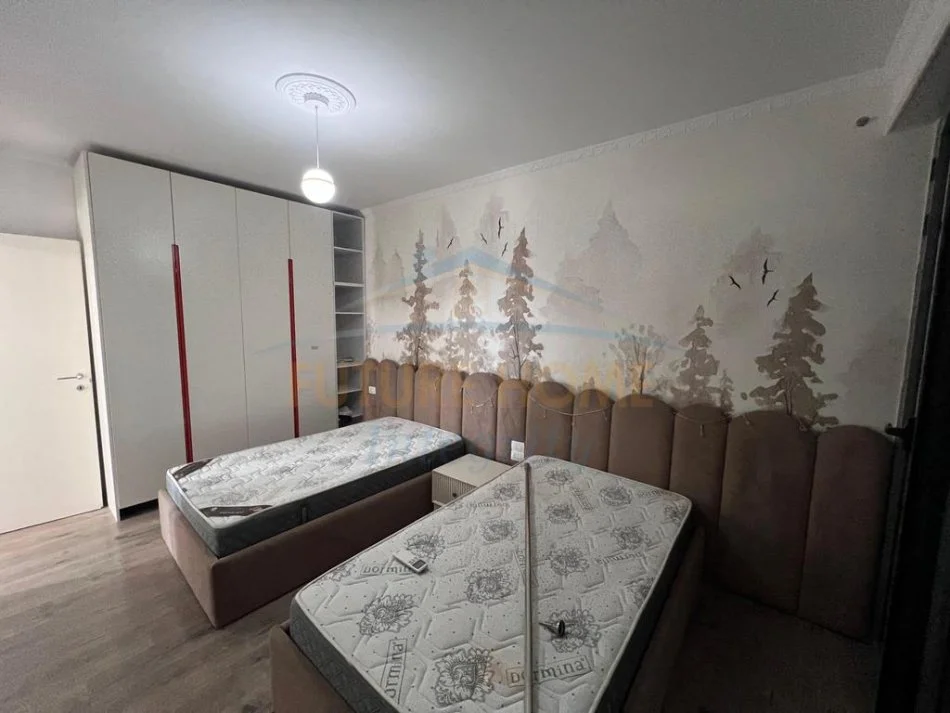 Tirane, jepet me qera apartament 2+1 Kati 6, 110 m² 700 € (Don Bosko)