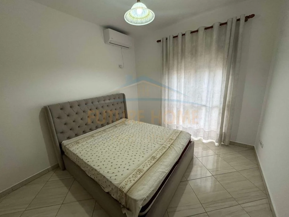 Tirane, jepet me qera apartament 2+1 Kati 1, 100 m² 650 € (Unaza e Re)
