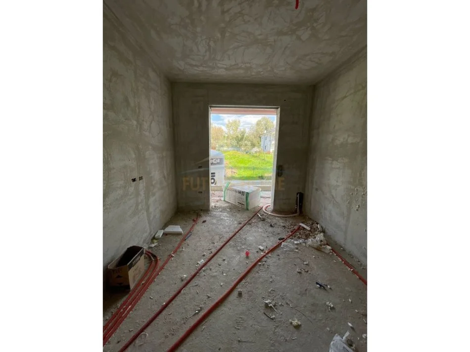 PASKUQAN, shitet apartament 2+1 Kati 1, 95 m² 104.104 € (Paskuqan, Tirane)