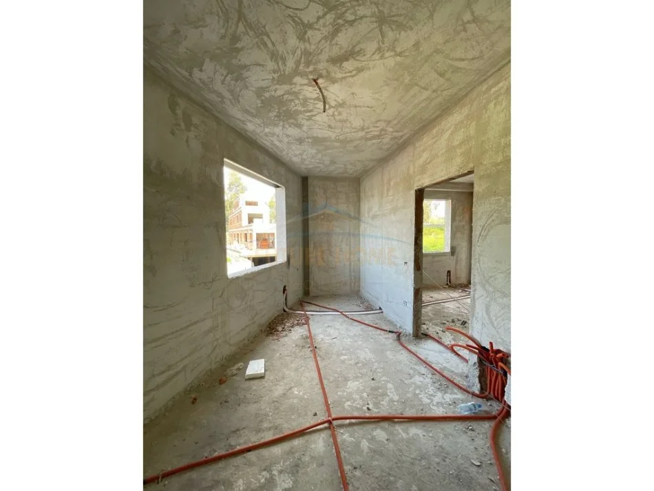 PASKUQAN, shitet apartament 2+1 Kati 1, 95 m² 104.104 € (Paskuqan, Tirane)