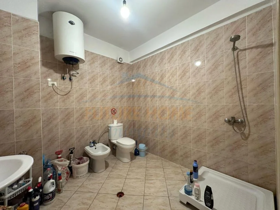 Tirane, shitet apartament 2+1+Ballkon Kati 5, 120 m² 139.000 € (Astir)