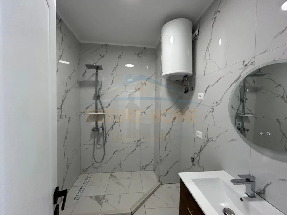 PLAZH, shitet apartament 1+1 Kati 4, 70 m² 115.000 € (Plazh Rrota e Kuqe, Durrës)