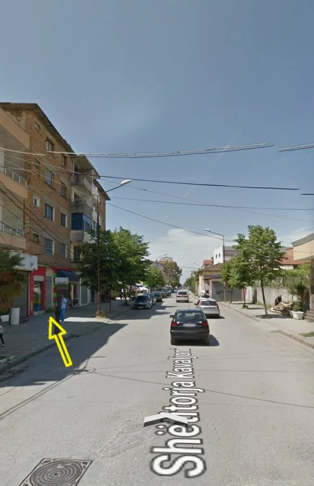 Kavaje, shitet dyqan Kati 1, 22 m² 45.000 € (buze shetitores Kavaljon,Kavaje)