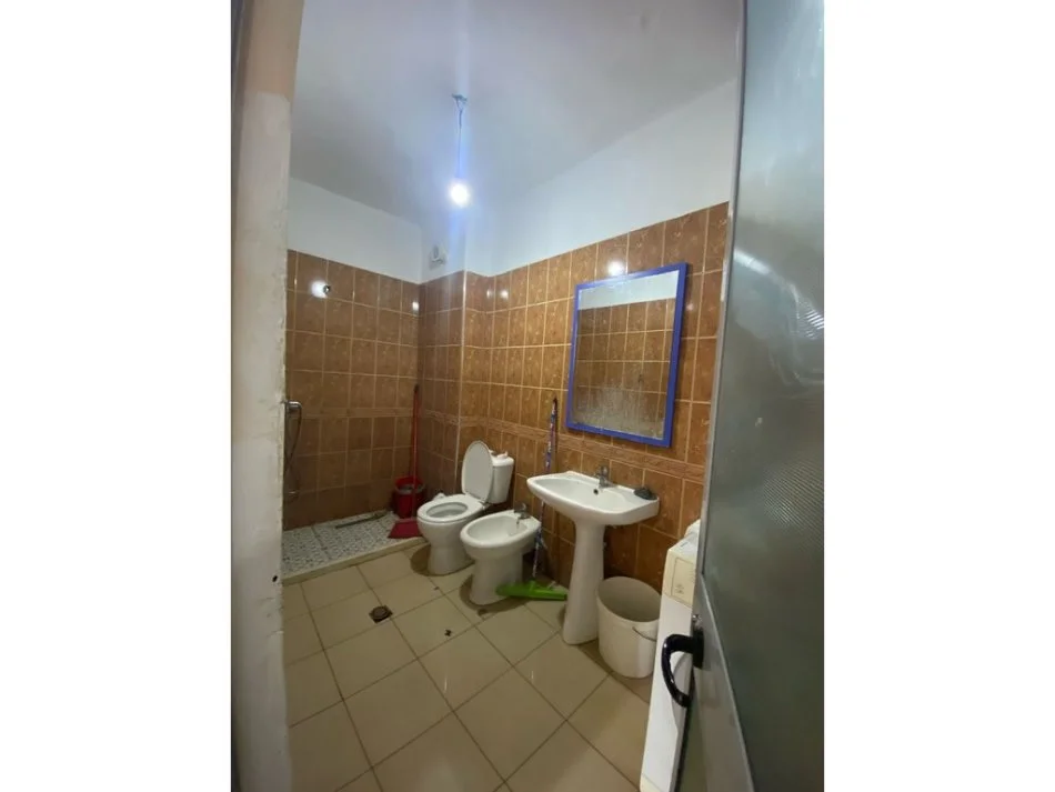 Tirane, shitet apartament 2+1 Kati 3, 83 m² 88.000 € (Misto Mame)