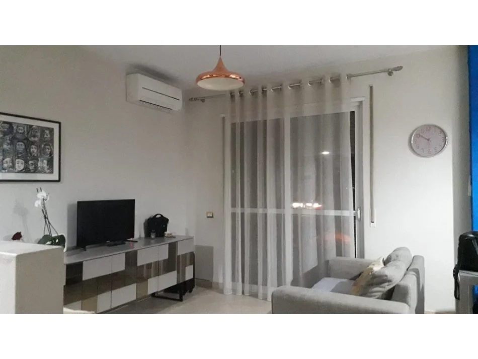 Tirane, shitet apartament 1+1 Kati 3, 62 m² 135.000 € (Mterniteti i ri)