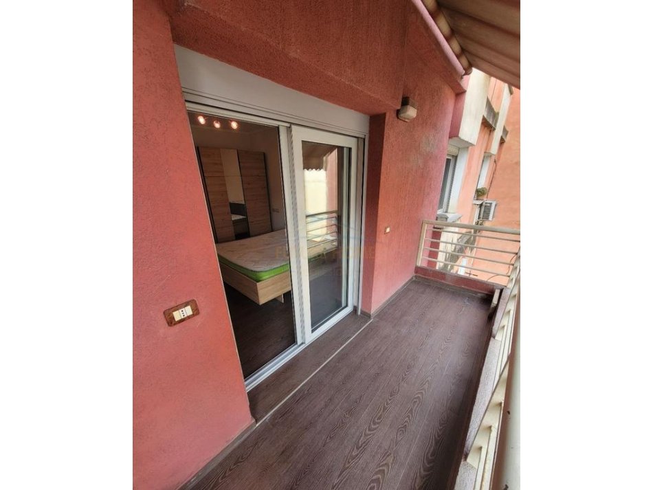 Qera, Apartament 1+1, Brryli,Tiranë