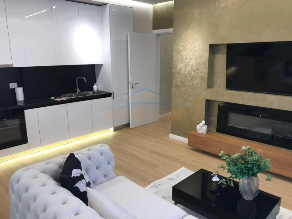 Tirane, shitet apartament 2+1 Kati 3, 107 m² 275.000 € (PAZARI I RI)