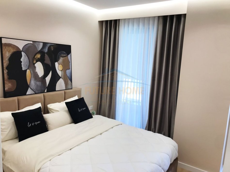 Tirane, shitet 2+1 Kati 3, 107 m² 275.000 € (Pazari i Ri)