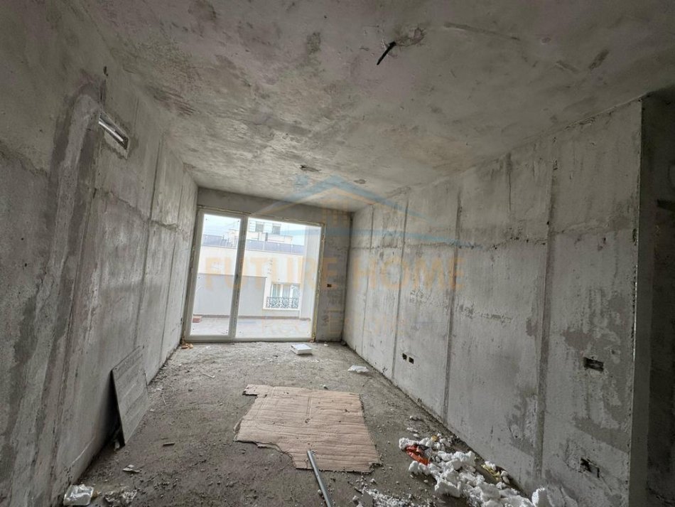 Durres, shitet apartament 2+1+Ballkon Kati 7, 100 m² 130.000 €