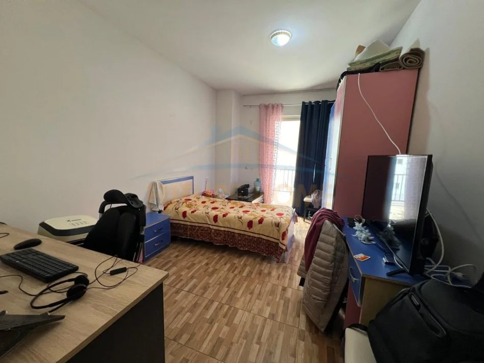 Tirane, shitet apartament 2+1 Kati 7, 91 m² 140.000 € (pranë Bar Santana)
