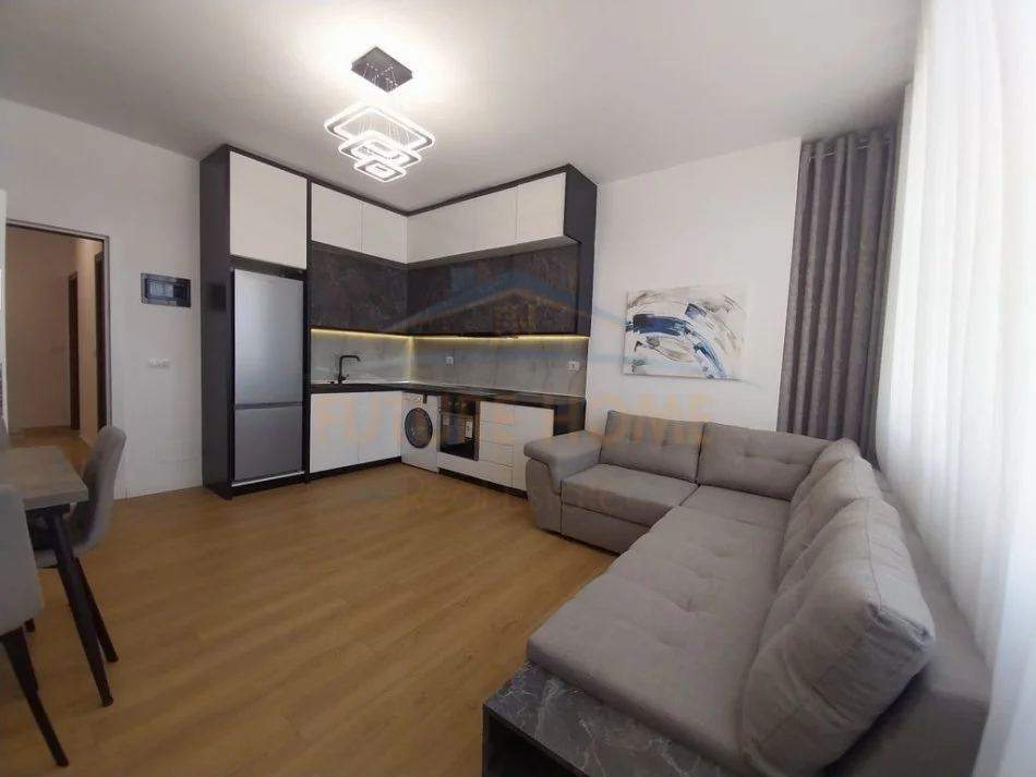 Tirane, shitet apartament 1+1+Ballkon Kati 8, 57 m² 97.000 € (Rr.Dritan Hoxha)