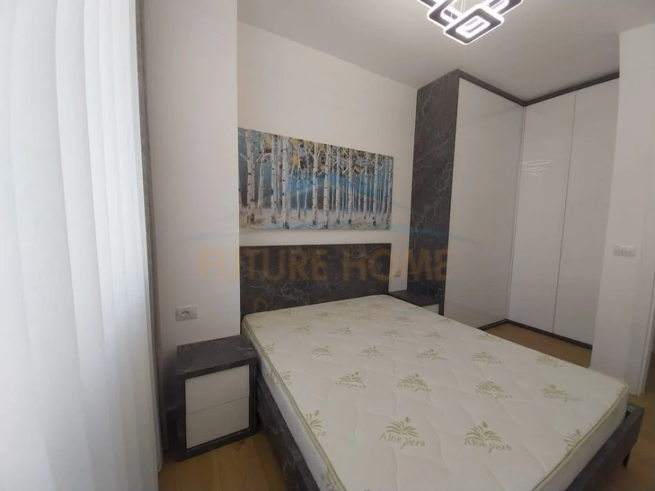 Tirane, shitet apartament 1+1+Ballkon Kati 8, 57 m² 97.000 € (Rr.Dritan Hoxha)