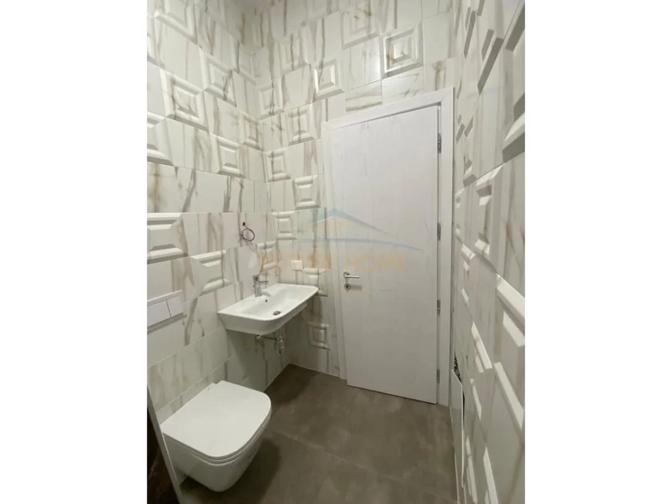 Tirane, shitet apartament 2+1+Ballkon Kati 4, 110 m² 286.000 € 