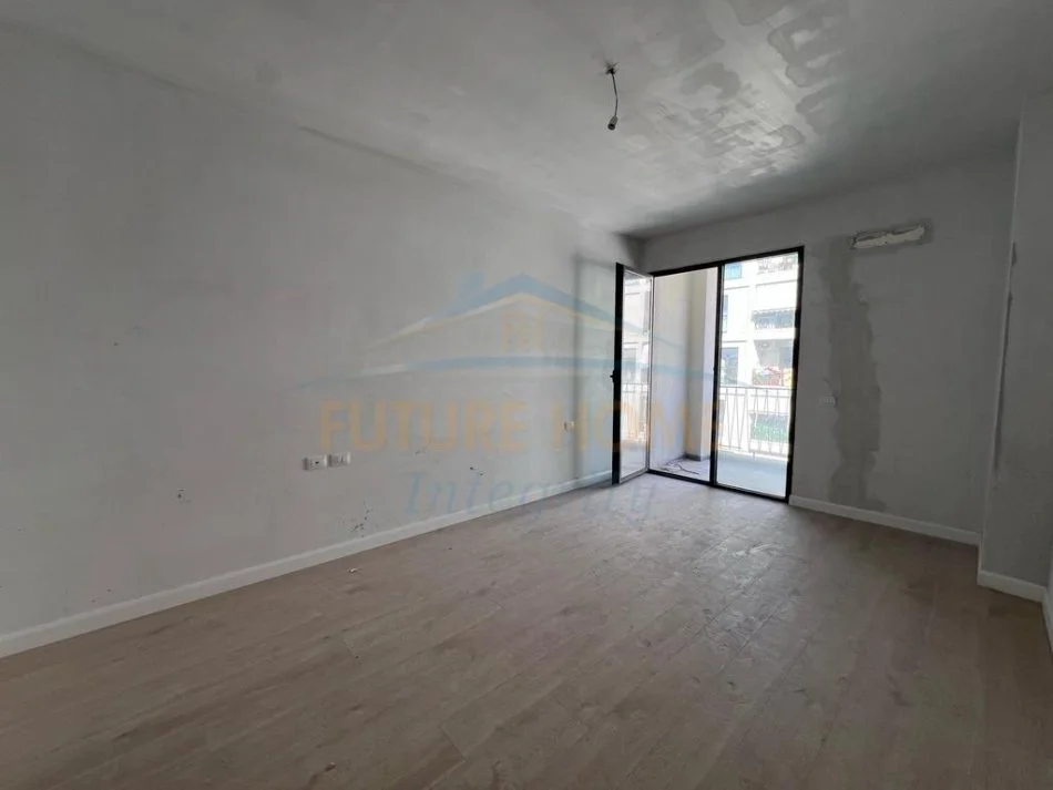 Tirane, shes apartament 2+1+Ballkon Kati 6, 108 m² 195.000 € (Kompleksi ASL)