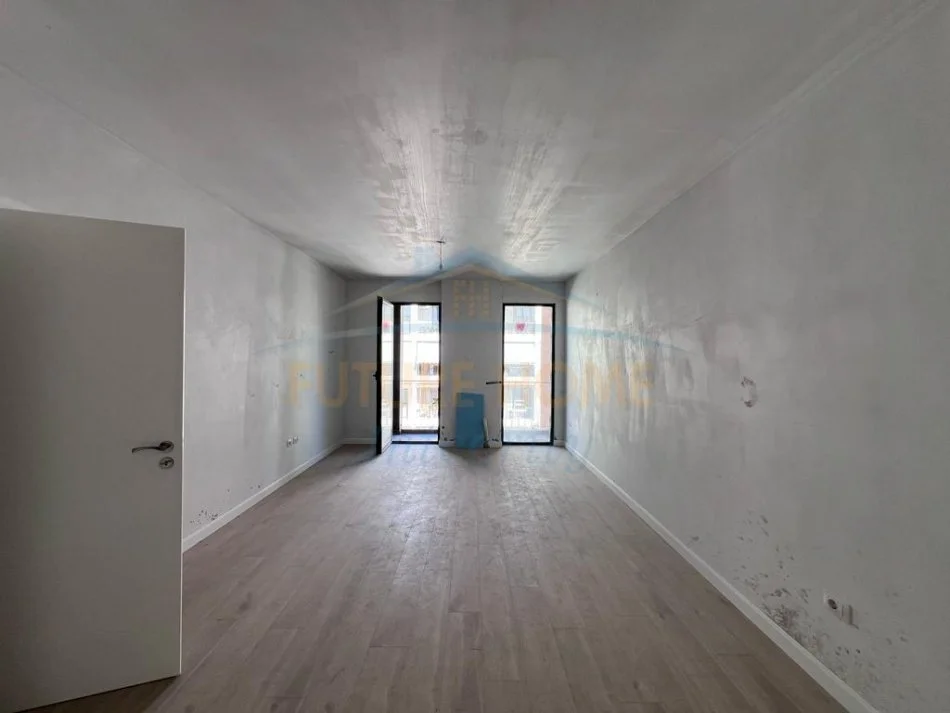 Tirane, shes apartament 2+1+Ballkon Kati 6, 108 m² 195.000 € (Kompleksi ASL)