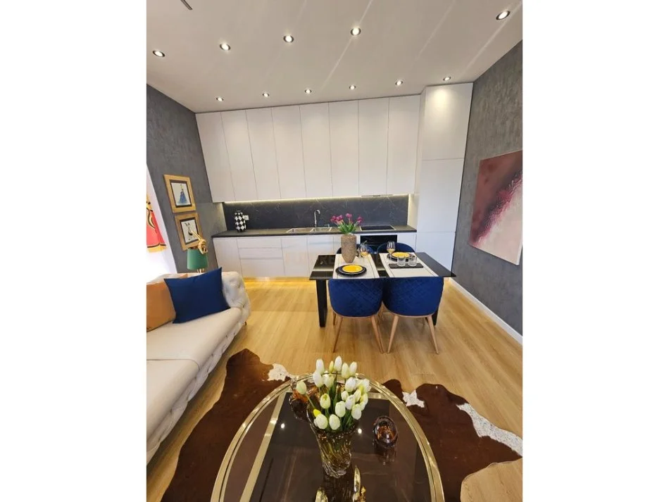 Tirane, shitet apartament 2+1 Kati 6, 98 m² 279.000 € (VASIL SHANTO)