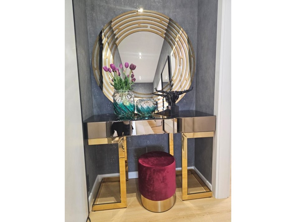 Shitet, Apartament 2+1+2, në Vasil Shanto, Tiranë.