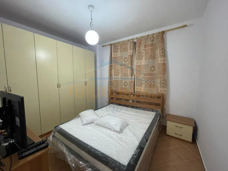 Tirane, shitet apartament 3+1+Ballkon Kati 8, 107 m² 135.000 € 