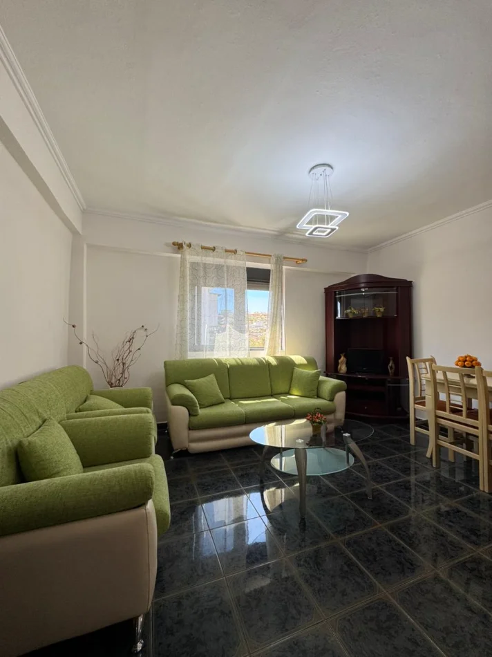 shitet apartament 2+1 , (Spitali)