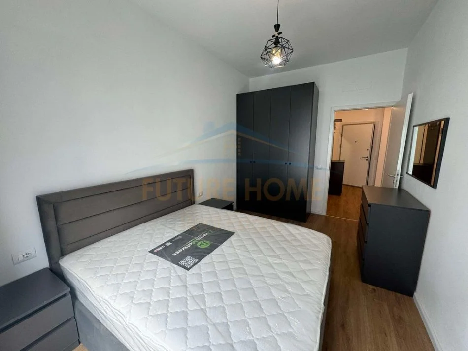 Tirane, jepet me qera apartament 1+1 Kati 4, 58 m² 390 € (Ali dem)