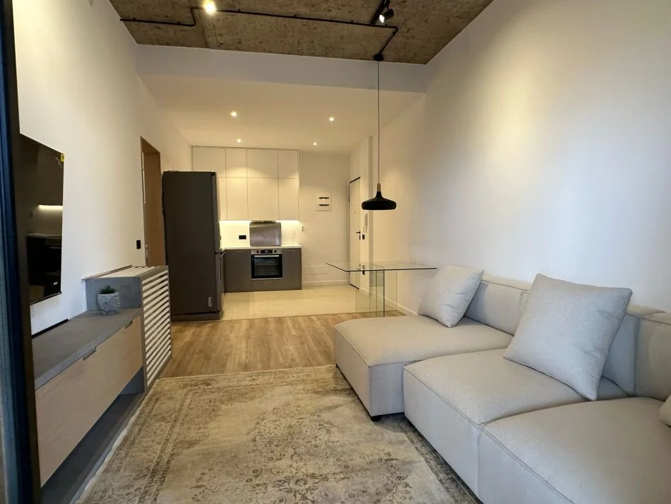 Tirane, jepet me qera apartament 1+1 Kati 11, 1 m² 850 € (rruga e kavajes)