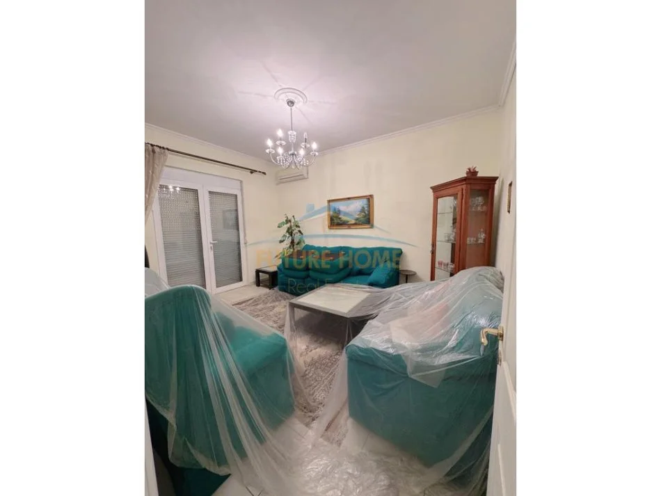 Tirane, shitet 2+1 Kati 3, 67 m² 90.000 € 