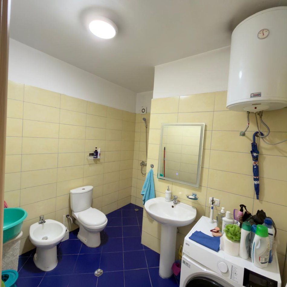 Tirane, shitet apartament 2+1 Kati 6, 111 m² 165.000 € (Fabrika e Miellit)