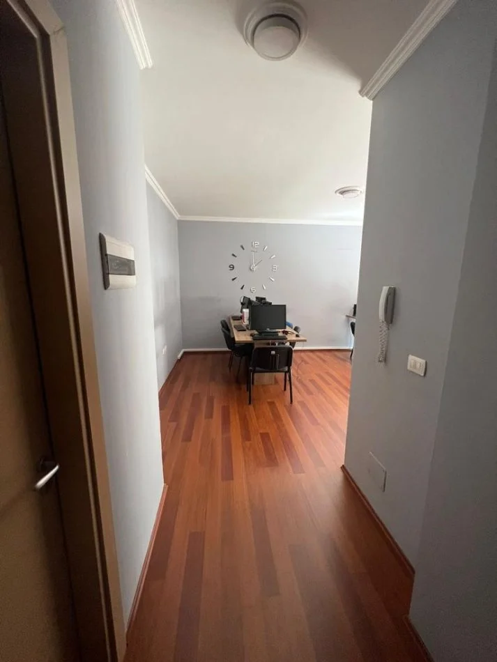 Shqiperi, jepet me qera apartament 3+1+Ballkon Kati 1, 120 m² 750 € (Rruga Gaqo Vakeflli)
