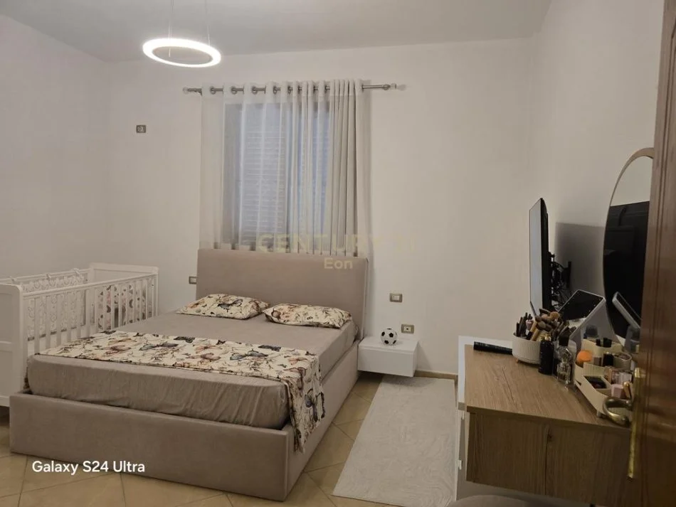 Durres, shes Vile 2 Katshe Kati 1, 426 m² 270.000 € (arap)