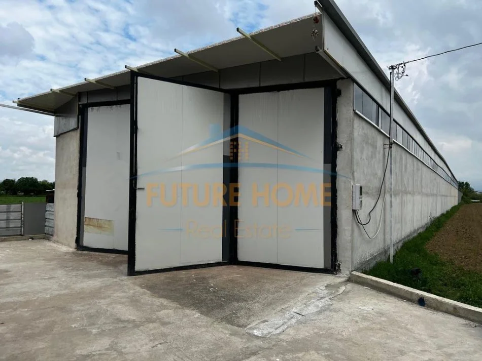 Tirane, jepet me qera ambjent biznesi Kati 0, 800 m² 1.900 € (Autostrada Tirane-Durres)