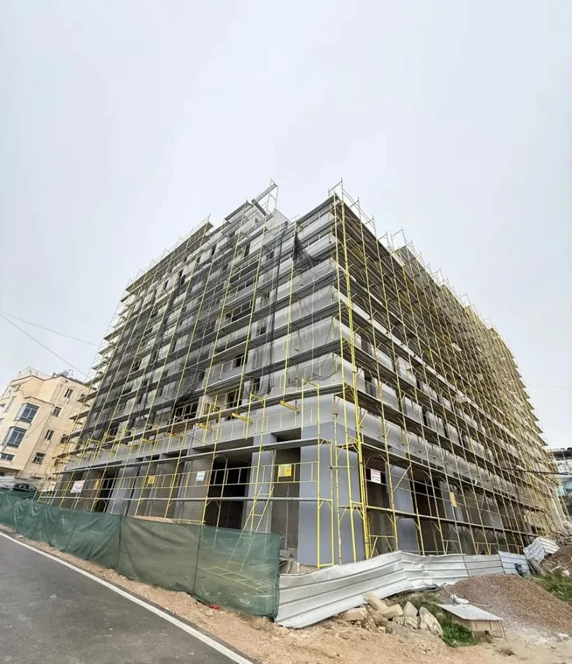 Tirane, shitet apartament 1+1+Ballkon Kati 3, 78 m² 116.000 € (Ali Demi)