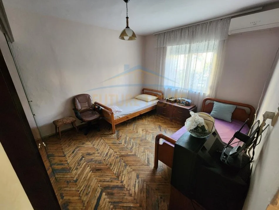 Tirane, shitet Kati 3, 88 m² 185.000 € (SHKOLLA BALETIT)