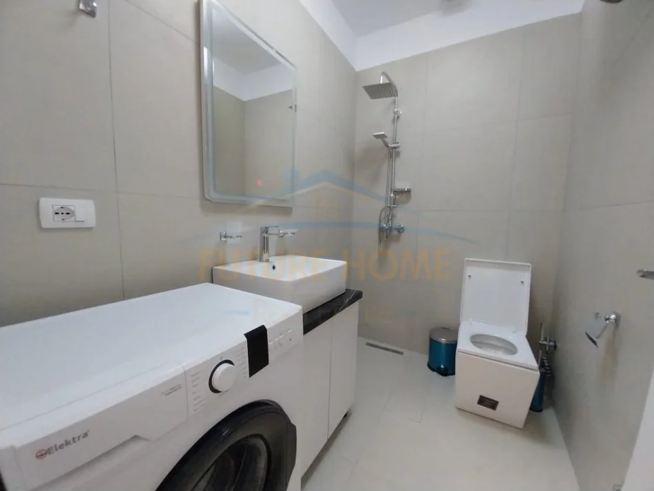 Tirane, shitet apartament 1+1+Ballkon Kati 7, 53 m² 89.000 € (Don Bosko)