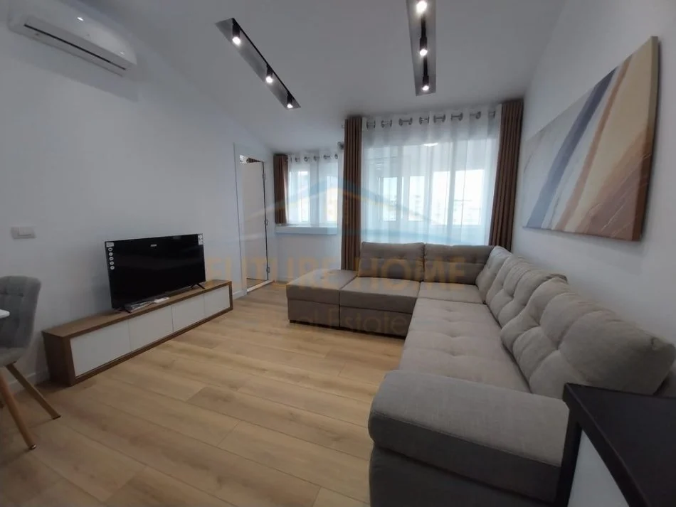 Tirane, shitet apartament 1+1+Ballkon Kati 7, 53 m² 89.000 € (Don Bosko)